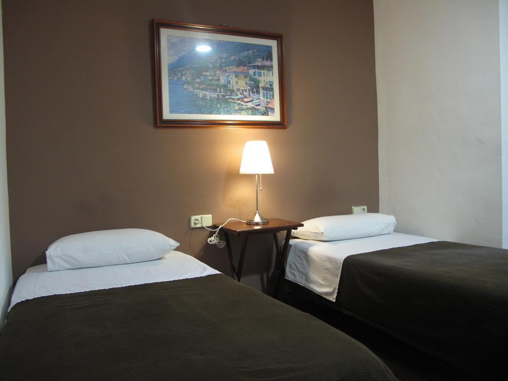 Hostal Lk Barcelona Exteriér fotografie