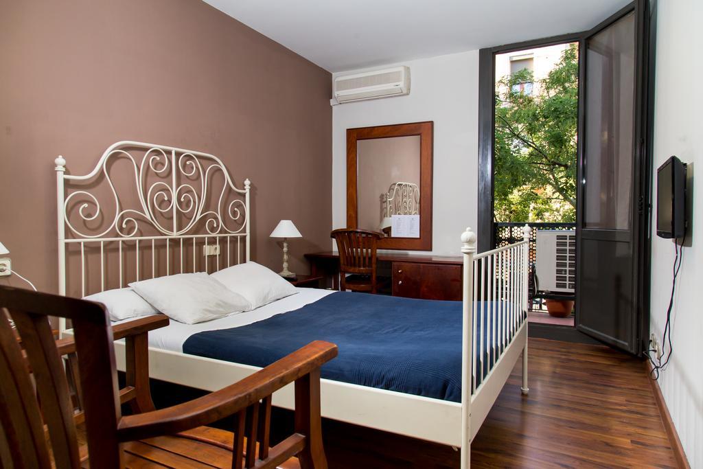 Hostal Lk Barcelona Exteriér fotografie