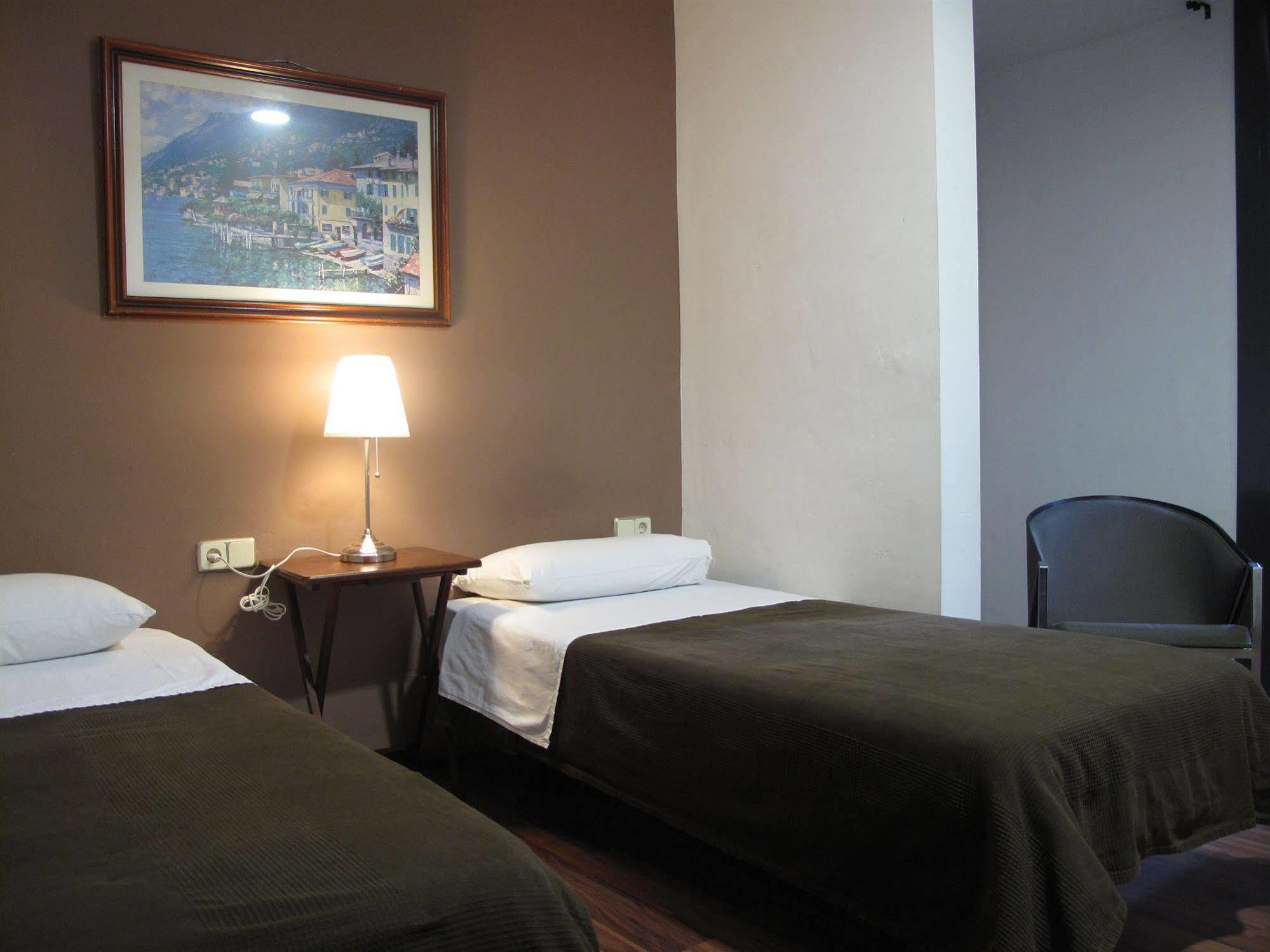 Hostal Lk Barcelona Exteriér fotografie
